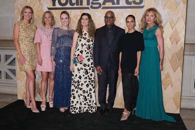 New York, NY Sarah Arison, Michi Jigarjian, Gillian Hearst-Shaw, Marisa Tomei, Misty Copeland and Sandy Tamer at the 2026 Young Arts New York Gala on April 14, 2026 Credit: Chris Gonzalez USA - ZUMAa123 20260414_zaa_a123_126 Copyright: xAdMediax