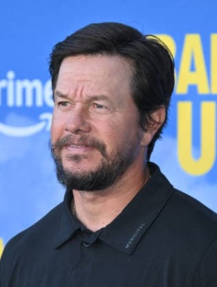Amazon MGM Studios™s ˜Balls Up™ Premiere Mark Wahlberg arriving at Amazon MGM Studios™s Balls Up? premiere held at the Harmony Gold Theatre on April 14, 2026 in Los Angeles, CA. Los Angeles Harmony Gold Theatre California USA Copyright: xLeexWattx xAFF-USA.COMx