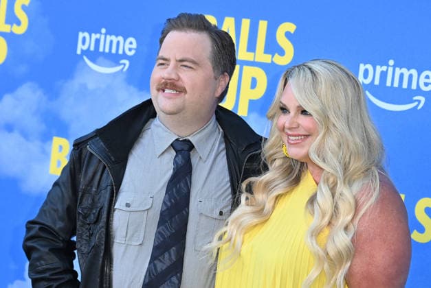 Amazon MGM Studios™s ˜Balls Up™ Premiere Paul Walter Hauser and Amy Boland Hauser arriving at Amazon MGM Studios™s Balls Up? premiere held at the Harmony Gold Theatre on April 14, 2026 in Los Angeles, CA. Los Angeles Harmony Gold Theatre California USA Copyright: xLeexWattx xAFF-USA.COMx