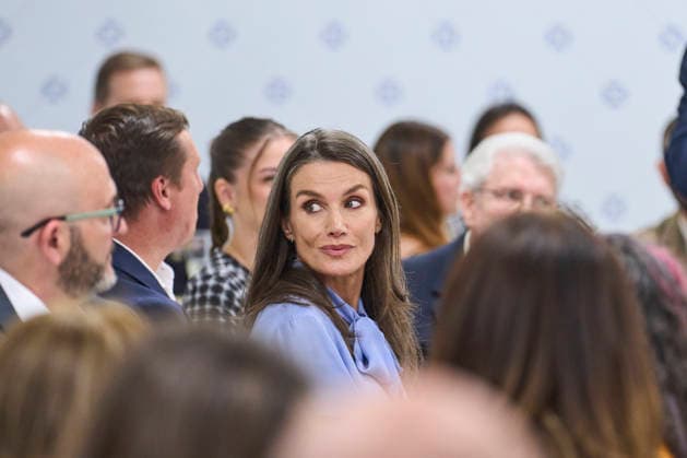 Spanish Royals visit to the Jose Maria de Llanos Foundation Queen Letizia of Spain visit to the Jose Maria de Llanos Foundation to mark the 25th anniversary of the Escuela de Hosteleria del Sur at Jose Maria de Llanos Foundation on April 15, 2026 in Madrid, Spain Photo by IMAGO MPG Madrid Jose Maria de Llanos Foundation Madrid Spain  Copyright: xMPGx
