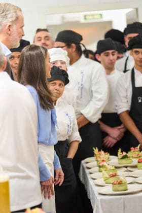 Spanish Royals visit to the Jose Maria de Llanos Foundation Queen Letizia of Spain visit to the Jose Maria de Llanos Foundation to mark the 25th anniversary of the Escuela de Hosteleria del Sur at Jose Maria de Llanos Foundation on April 15, 2026 in Madrid, Spain Photo by IMAGO MPG Madrid Jose Maria de Llanos Foundation Madrid Spain  Copyright: xMPGx