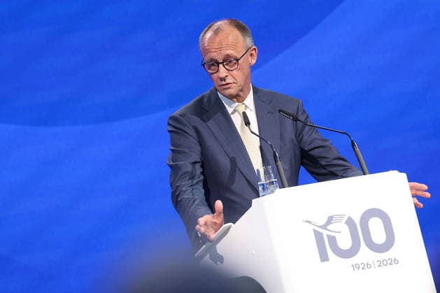 Official ceremony marking the 100th anniversary of the founding of Lufthansa German Chancellor Friedrich Merz addresses the guests during the Official ceremony marking the 100th anniversary of the founding of Lufthansa at Lufthansa Group Hangar One in Frankfurt am Main, Germany, April 15, 2026 *** Official ceremony marking the 100th anniversary of the founding of Lufthansa German Chancellor Friedrich Merz addresses the guests during the Official ceremony marking the 100th anniversary of the founding of Lufthansa at Lufthansa Group Hangar One in Frankfurt am Main, Germany, April 15, 2026 Copyright: JoaquimxFerreira