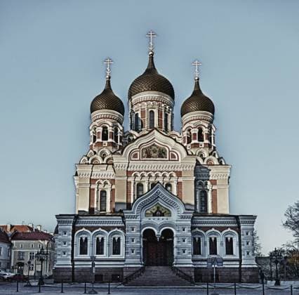 Ostorthodoxe Alexander Newski Kirche in der Gegend von Toompea in Tallinn in Estland Eastern orthodox church of Alexander Nevsky in Toompea area of Tallinn in Estonia Copyright: imageBROKER StevexHeap ibxiqx17248936.jpg