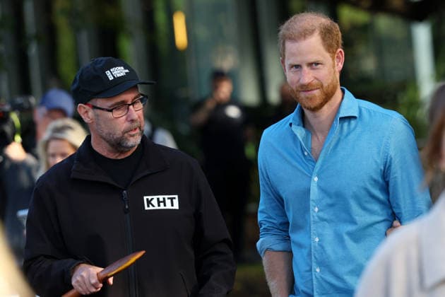 HARRY AND MEGHAN AUSTRALIA VISIT, Prince Harry and Meghan, the Duke and Duchess of Sussex arrive to participate in the Scar Tree Walk at Birrarung Marr during a visit to Australia, Melbourne, Thursday, April 16, 2026. ( NO ARCHIVING MELBOURNE VICTORIA AUSTRALIA  Copyright: xCONxCHRONISx 20260416182530284701