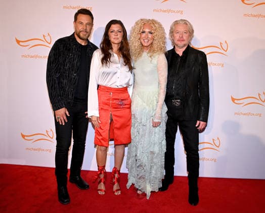 ˜A Country Thing Happened On The Way to Cure Parkinson™s™ Benefitting The Michael J. Fox Foundation Jimi Westbrook, Karen Fairchild, Kimberly Schlapman and Phillip Sweet from Little Big Town arriving at The Michael J. Fox Foundation™s A Country Thing Happened On The Way to Cure Parkinson™s held at The Fisher Center for the Performing Arts on April 15, 2026 in Nashville, TN. Nashville The Fisher Center for the Perfor Tennessee USA Copyright: xTammiexArroyo AFF-USA.comx