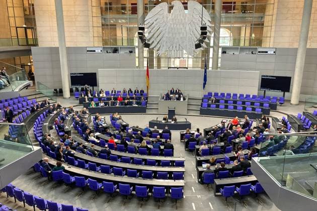 Berlin, Deutschland, 16.04.2026: Deutscher Bundestag: 71. Bundestagssitzung: Blick ins Plenum *** Berlin, Germany, 16 04 2026 German Bundestag 71 Bundestag session View into the plenum Copyright: xdtsxNachrichtenagenturx dts_115094