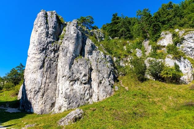 Creative Highlights World Filar Abazego Abazy Pillar Jurassic rock, part of Brama Bolechowicka Gate limestone rock formation in Dolina Bolechowicka Valley within Cracow Valleys landscape park in Lesser Poland  BEW1EE3BED9