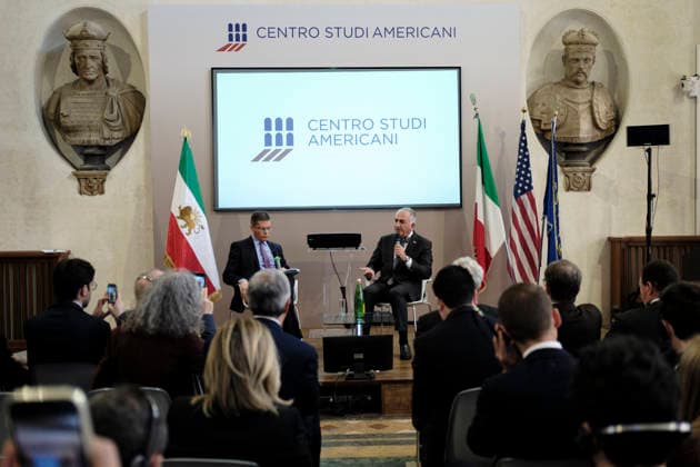 Reza Pahlavi Visits Rome Reza Pahlavi, son of the last Shah of Iran and leader of the democratic opposition, attends a conference at the American Studies Center in Rome during his visit to the Italian capital. Rome, April 16, 2026. Rome Italy Copyright: xAndreaxCalandrax