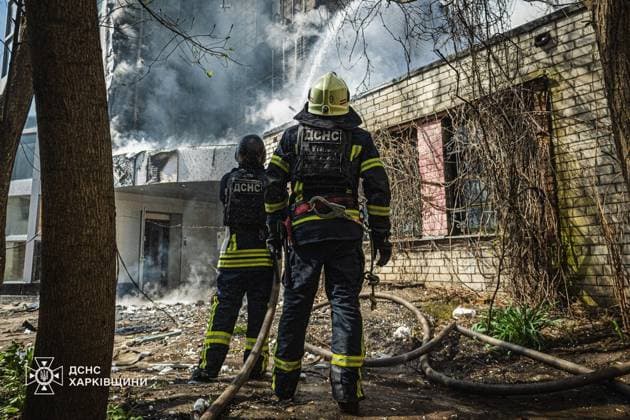 Russian attack leaves 8 dead, 16 injured in Odesa: Ukraine ODESA, UKRAINE — APRIL 16: (----EDITORIAL USE ONLY – MANDATORY CREDIT - STATE EMERGENCY SERVICE OF UKRAINE HANDOUT - NO MARKETING NO ADVERTISING CAMPAIGNS - DISTRIBUTED AS A SERVICE TO CLIENTS----) A view of the destruction after eight people were killed and 16 others injured in a Russian strike on a multi-story building in Odesa, Ukraine on Thursday, April 16, 2026. State Emergency Service of Ukraine Anadolu Odesa Ukraine. Editorial use only. Please get in touch for any other usage.  Copyright: x2026xAnadoluxStatexEmergencyxServicexofxUkrainex