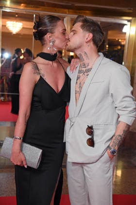 Luise-Isabella Matejczyk mit Ehemann Pascal Zadow - DIE REALITY AWARDS 2026 im Maritim Hotel in Bonn am 16.04.2026