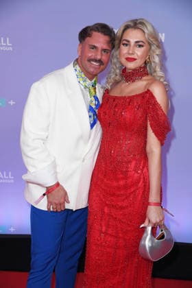 Sascha Schmitz mit Ehefrau Sandra Czok - DIE REALITY AWARDS 2026 im Maritim Hotel in Bonn am 16.04.2026