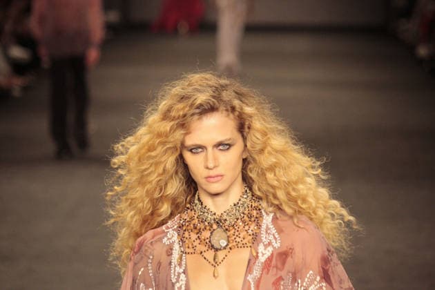 RIO DE JANEIRO, RJ - 16.04.2026: RIO FASHION WEEK 2026 - Fashion show by the brand HISHA, on the second day of Rio Fashion Week, at Pier Maua. x2926494x  CarlosxEliasxJunior