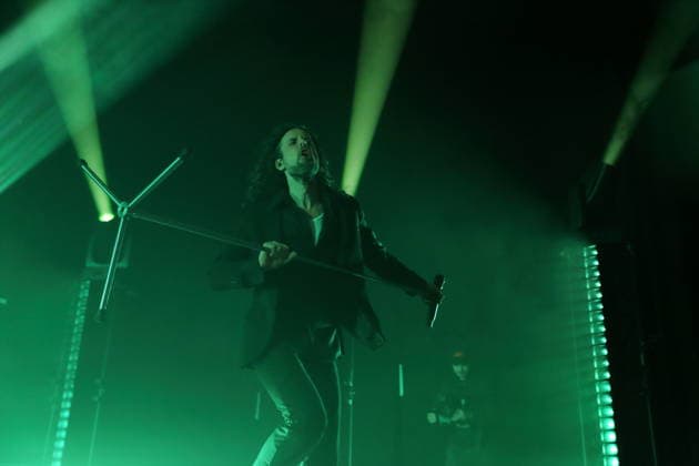 Christian Schottstädt von der Band Forced To Mode bei einem Konzert in der Columbiahalle in Berlin, 16. April 2026. Forced To Mode Konzert Berlin