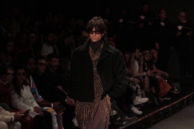 RIO DE JANEIRO, RJ - 16.04.2026: RIO FASHION WEEK 2026 - Fashion show by the brand HANDRED, on the second day of Rio Fashion Week, at Pier Maua, Rio de Janeiro. x2926579x  CarlosxEliasxJunior