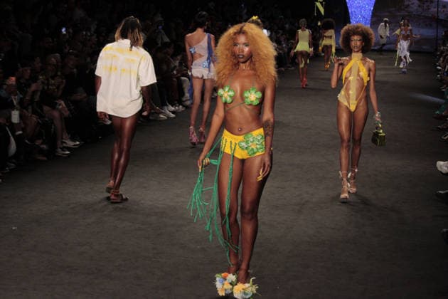 RIO DE JANEIRO, RJ - 16.04.2026: RIO FASHION WEEK 2026 - The Blue Man fashion show closed the second day of Rio Fashion Week at Pier Maua, Rio de Janeiro. x2926778x  CarlosxEliasxJunior