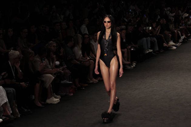 RIO DE JANEIRO, RJ - 16.04.2026: RIO FASHION WEEK 2026 - The Blue Man fashion show closed the second day of Rio Fashion Week at Pier Maua, Rio de Janeiro. x2926793x  CarlosxEliasxJunior