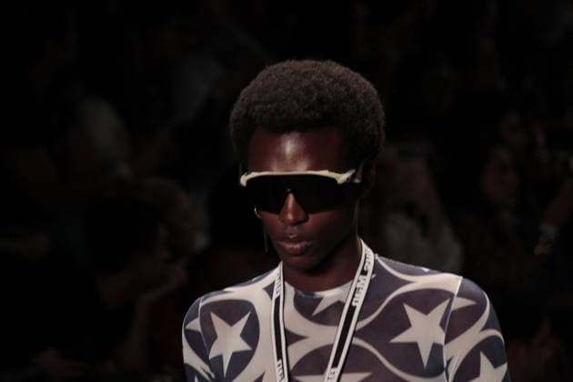 RIO DE JANEIRO, RJ - 16.04.2026: RIO FASHION WEEK 2026 - The Blue Man fashion show closed the second day of Rio Fashion Week at Pier Maua, Rio de Janeiro. x2926806x  CarlosxEliasxJunior