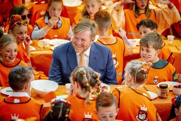 ZEEWOLDE - King Willem-Alexander will give the starting signal for the King s Games during the national opening at public primary school Panta Rhei and ICB Kaleidoscoop in Zeewolde. Traditionally, the King s Games start with the joint King s Breakfast. Subsequently, the King will open the games and visit various sports and games activities. ROBIN UTRECHT ANP netherlands out - belgium out  Copyright: xx x556000103x originalFilename: 556000103.jpg