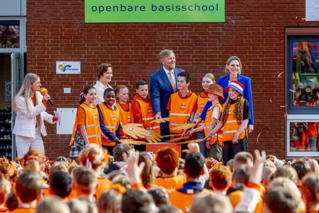 ZEEWOLDE - King Willem-Alexander will give the starting signal for the King s Games during the national opening at public primary school Panta Rhei and ICB Kaleidoscoop in Zeewolde. Traditionally, the King s Games start with the joint King s Breakfast. Subsequently, the King will open the games and visit various sports and games activities. ROBIN UTRECHT ANP netherlands out - belgium out  Copyright: xx x556000877x originalFilename: 556000877.jpg