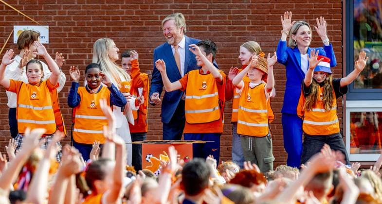 ZEEWOLDE - King Willem-Alexander will give the starting signal for the King s Games during the national opening at public primary school Panta Rhei and ICB Kaleidoscoop in Zeewolde. Traditionally, the King s Games start with the joint King s Breakfast. Subsequently, the King will open the games and visit various sports and games activities. ROBIN UTRECHT ANP netherlands out - belgium out  Copyright: xx x556000933x originalFilename: 556000933.jpg