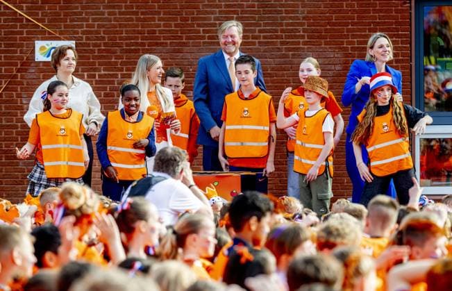 ZEEWOLDE - King Willem-Alexander will give the starting signal for the King s Games during the national opening at public primary school Panta Rhei and ICB Kaleidoscoop in Zeewolde. Traditionally, the King s Games start with the joint King s Breakfast. Subsequently, the King will open the games and visit various sports and games activities. ROBIN UTRECHT ANP netherlands out - belgium out  Copyright: xx x556001017x originalFilename: 556001017.jpg