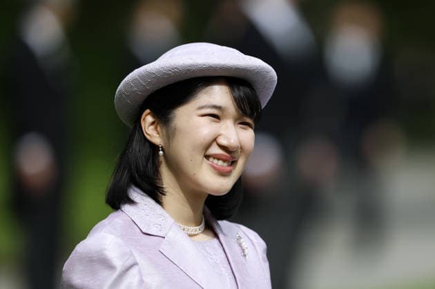Japan imperial couple hosts spring garden party TOKYO, JAPAN - APRIL 17: (----EDITORIAL USE ONLY MANDATORY CREDIT - FRANCK ROBICHON POOL EPA - NO MARKETING NO ADVERTISING CAMPAIGNS - DISTRIBUTED AS A SERVICE TO CLIENTS----) Japan s Princess Aiko, daughter of Emperor Naruhito and Empress Masako, smiles during the Spring Imperial Garden Party at the Akasaka Imperial Gardens in Tokyo, Japan, 17 April 2026. Emperor Naruhito and Empress Masako host the annual Spring Imperial Garden Party at the Akasaka Imperial Gardens inviting around 1,700 guests. Franck Robichon Pool EPA Anadolu Tokyo Japan. Editorial use only. Please get in touch for any other usage.  Copyright: x2026xAnadoluxFranckxRobichonx xPoolx xEPAx
