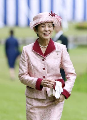 Japan imperial couple hosts spring garden party TOKYO, JAPAN - APRIL 17: (----EDITORIAL USE ONLY MANDATORY CREDIT - FRANCK ROBICHON POOL EPA - NO MARKETING NO ADVERTISING CAMPAIGNS - DISTRIBUTED AS A SERVICE TO CLIENTS----) Japan s Princess Takamado smiles during the Spring Imperial Garden Party at the Akasaka Imperial Gardens in Tokyo, Japan, 17 April 2026. Emperor Naruhito and Empress Masako host the annual Spring Imperial Garden Party at the Akasaka Imperial Gardens inviting around 1,700 guests. Franck Robichon Pool EPA Anadolu Tokyo Japan. Editorial use only. Please get in touch for any other usage.  Copyright: x2026xAnadoluxFranckxRobichonx xPoolx xEPAx