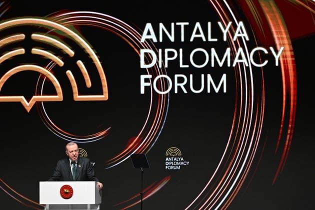 Antalya Diplomacy Forum 2026 ANTALYA, TURKIYE - APRIL 17: Turkish President Recep Tayyip Erdogan speaks during the official opening ceremony of Antalya Diplomacy Forum, held under the theme of Mapping Tomorrow, Managing Uncertainties in Antalya, Turkiye on April 17, 2026. World leaders and senior government officials convene in Turkiye from April 17 to 19 for the fifth edition of the Antalya Diplomacy Forum, a major international gathering in Antalya focused this year on managing global uncertainty. Utku Ucrak Anadolu Antalya Turkey. Editorial use only. Please get in touch for any other usage.  Copyright: x2026xAnadoluxUtkuxUcrakx