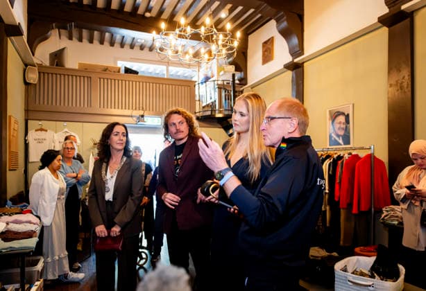 17-04-2026 Amsterdam Princess Amalia visited BONNE, het Leger des Heils en Patta Amsterdam, locations participating in the Warmoes Biennial and Studio Zeedijk, cafe ™t Mandje and toko Dun Yong on the Zeedijk on her 2nd day of the 2 day visit to Amsterdam. Â  Copyright: xPPEx