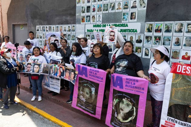 April 17, 2026, Mexico City, Mexico: Members of search collectives and families called a press conference to report more than one thousand findings of human remains and bone fragments during search efforts in the Tlahuac Chalco area, at the Center for Comprehensive Care for the Search of Persons in Mexico City. Mexico City Mexico  - ZUMAl178 20260417_znp_l178_004 Copyright: xCristianxLeyvax