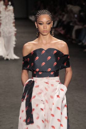 RIO DE JANEIRO, RJ - 17.04.2026: RIO FASHION WEEK 2026 - Fashion show by the brand Apartamento 03 on the third day of Rio Fashion Week 2026, at Pier Maua, Rio de Janeiro. x2927266x  CarlosxEliasxJunior