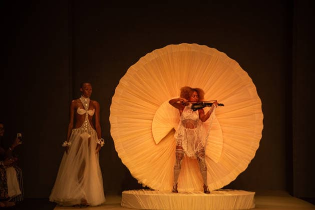 RIO DE JANEIRO, RJ - 17.04.2026: RIO FASHION WEEK 2026 - HELO ROCHA& 39;s fashion show during Rio Fashion Week, which returns to the marvelous city this Friday, April 17, 2026, at Pier Maua, in Rio de Janeiro, RJ. x2927550x  CristianexMota