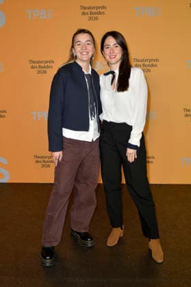 Maria Popov und Vidina Popov bei der Verleihung des Theaterpreises des Bundes 2026 im Haus der Berliner Festspiele . Berlin, 17.04.2026 *** Maria Popov and Vidina Popov at the award ceremony of the Federal Theater Prize 2026 at the Haus der Berliner Festspiele Berlin, 17 04 2026 Foto:xM.xBehrensx xFuturexImagex theaterpreis_6409