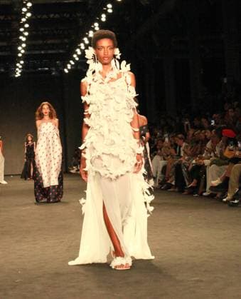 RECORD DATE NOT STATED Karoline Vitto fashion show at Rio Fashion Week 2026. Rio de Janeiro (RJ), 04 17 2026 - Fashion Show Brand Karoline Vitto RJ - Fashion show of the Karoline Vitto brand during Rio de Janeiro Fashion Week (RIOFW), the event takes place at Pier Maua in the city of Rio de Janeiro, this Friday, April 17, 2026.(Foto: Onofre Veras Thenews2 imago images) Karoline Vitto fashion show at Rio Fashion Week 2026.  Copyright: xonofrexverasx
