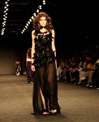 RECORD DATE NOT STATED Karoline Vitto fashion show at Rio Fashion Week 2026. Rio de Janeiro (RJ), 04 17 2026 - Fashion Show Brand Karoline Vitto RJ - Fashion show of the Karoline Vitto brand during Rio de Janeiro Fashion Week (RIOFW), the event takes place at Pier Maua in the city of Rio de Janeiro, this Friday, April 17, 2026.(Foto: Onofre Veras Thenews2 imago images) Karoline Vitto fashion show at Rio Fashion Week 2026.  Copyright: xonofrexverasx