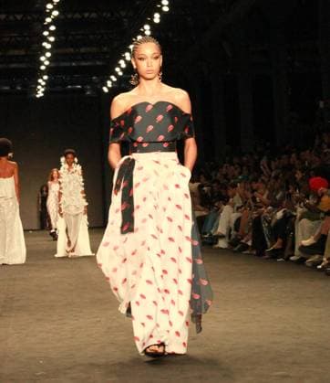 RECORD DATE NOT STATED Karoline Vitto fashion show at Rio Fashion Week 2026. Rio de Janeiro (RJ), 04 17 2026 - Fashion Show Brand Karoline Vitto RJ - Fashion show of the Karoline Vitto brand during Rio de Janeiro Fashion Week (RIOFW), the event takes place at Pier Maua in the city of Rio de Janeiro, this Friday, April 17, 2026.(Foto: Onofre Veras Thenews2 imago images) Karoline Vitto fashion show at Rio Fashion Week 2026.  Copyright: xonofrexverasx