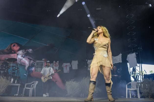 April 17, 2026, Indio, California, U.S: Singer SLAYYYTER (CATHERINE GRACE GARNER) during Coachella Valley Music and Arts Festival at Empire Polo Club in Indio, California Indio U.S  - ZUMAs135 20260417_zap_s135_004 Copyright: xDanielxDeSloverx