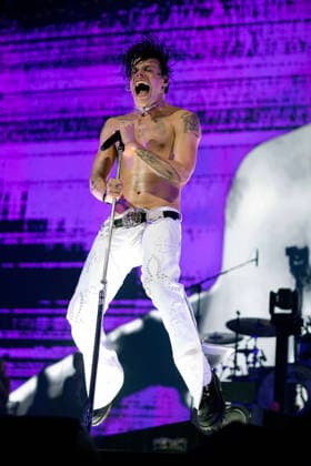 Yungblud live at First Direct Bank Arena, Leeds, UK, 17 April 2026. Yungblud performing live at First Direct Bank Arena, Leeds, UK, 17 April 2026., Credit:Hels MIllington Avalon  Copyright: xHelsxMIllingtonx xAvalonx 1092428509