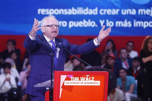 Second and final day of the Global Progressive Mobilisation in Barcelona Minnesota Governor Tim Walz speaks during the second and final day of the Global Progressive Mobilisation on 18 April 2026 in Barcelona, Catalunya Espana The Global Progressive Mobilisation GPM is a high-level event that includes working dinners and various activities organized by the Socialist International, under the presidency of Sánchez, on 17 and 18 April 2026 in Barcelona 18 APRIL 2026 CATALUÑA BCN GPM PROGRESISMO PROGRESISTA PSOE SOCIALISTAS INTERNACIONAL Kike Rincó Barcelona, Catalunya Barcelona, Catalunya Espana  Copyright: xKikexRinconx 7451716