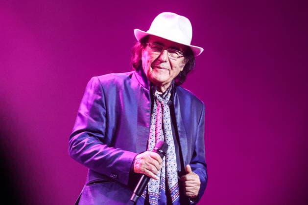 RUSSIA, MOSCOW - APRIL 18, 2026: Italian singer Al Bano (Albano Carrisi) performs during a concert at the Moskva Concert Hall Moscow Russia  - ZUMAt113 20260418_zaa_t113_498 Copyright: xVladimirxGerdox