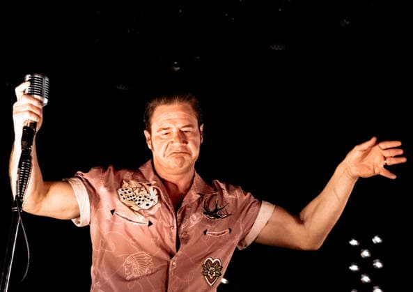 18.04.2026, xlakx, Entertainment, Dick Brave - Back For Good Tour 2026 v.l. Dick Brave tritt im Rahmen der Back For Good Tour 2026 in der Huxleys Neue Welt in Berlin auf. Berlin