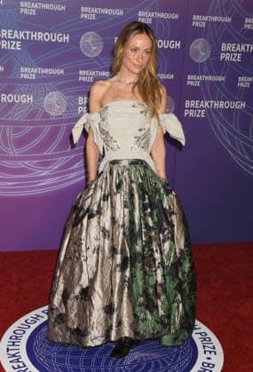 SANTA MONICA, CA - APRIL 18: Olivia Wilde at the 2026 Breakthrough Prize on April 18, 2026 at Barker Hangar in Santa Monica, California. Copyright: xJeffreyxMayer MediaPunchx