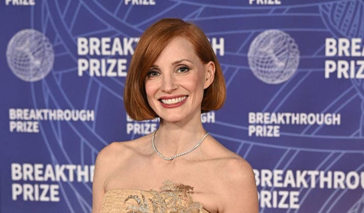 2026 Breakthrough Prize Ceremony Jessica Chastain arriving to the 12th Breakthrough Prize Ceremony held at Barker Hangar on April 18, 2026 in Santa Monica, CA. Santa Monica Barker Hangar California USA Copyright: xStarbuck xAFF-USA.COMx