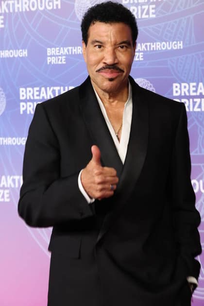 12th Breakthrough Prize Ceremony SANTA MONICA, CALIFORNIA - APRIL 18: Lionel Richie attend the 12th Breakthrough Prize Ceremony at Barker Hangar on April 18, 2026 in Santa Monica, California Credit: AdMedia EDITORIAL USE ONLY  Copyright: xx AdMediax admphotostwo982980