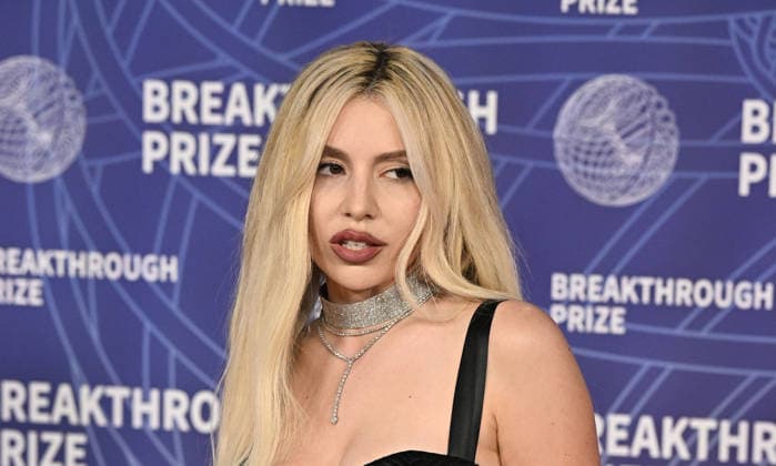 2026 Breakthrough Prize Ceremony Ava Max arriving to the 12th Breakthrough Prize Ceremony held at Barker Hangar on April 18, 2026 in Santa Monica, CA. Santa Monica Barker Hangar California USA Copyright: xStarbuck xAFF-USA.COMx