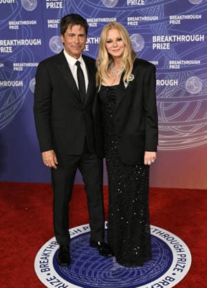2026 Breakthrough Prize Ceremony Rob Lowe and Sheryl Berkoff arriving to the 12th Breakthrough Prize Ceremony held at Barker Hangar on April 18, 2026 in Santa Monica, CA. Santa Monica Barker Hangar California USA Copyright: xStarbuck xAFF-USA.COMx
