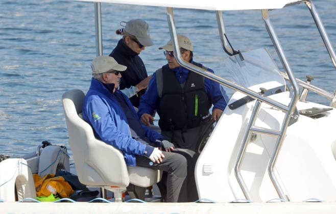 Don Juan Carlos and Infanta Elena ready to sail in the Xacobeo Sailing Trophy The King Emeritus and Infanta Elena set sail on the second day of the Xacobeo Sailing Trophy, on April 19, 2025, in Sanxenxo Pontevedra, Galicia, Spain SPORTS SAILING BOAT José Ramó Madrid Madrid Spain  Copyright: xJosÃ xRamonxHernandox 7452708
