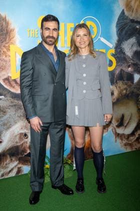 RECORD DATE NOT STATED Amazon MGM Studios "The Sheep Detectives" Premiere (NEW) Amazon MGM Studios The Sheep Detectives Premiere. April 19, 2026, New York, New York, USA: Brett Goldstein (L) attends The Sheep Detectives New York Premiere at Jazz at Lincoln Center on April 19, 2026 in New York City. (Credit: M10s TheNews2)(Foto: M10S Thenews2 imago images) Amazon MGM Studios "The Sheep Detectives" Premiere  Copyright: xM10sx