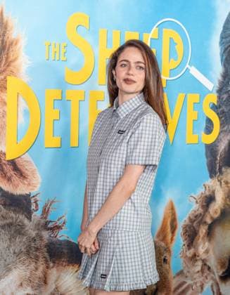 April 19, 2026, Bronx, New York, USA: Molly Gordon wearing dress by Miu Miu attends premiere of Amazon MGM Studios The Sheep Detectives at Jazz at Lincoln Center in New York, NY on April 19, 2026. Bronx USA - ZUMAr339 20260419_znp_r339_024 Copyright: xLevxRadinx