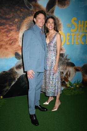 Hugh Jackman, Sutton Foster at arrivals for THE SHEEP DETECTIVES Premiere, Jazz At Lincoln Center, New York, NY, April 19, 2026. Photo By: Quoin Pics Everett Collection THE SHEEP DETECTIVES Premiere PUBLICATIONXNOTxINxCANxCHNxFRAxITAxJPNxNORxPOLxRUSxESPxUKxUSA